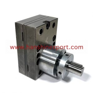 Gear metering pump